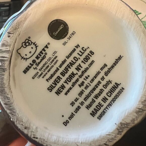 Sanrio Hello Kitty Halloween Skeleton Ceramic Mug Set of 2 Black White NEW - Picture 4 of 9